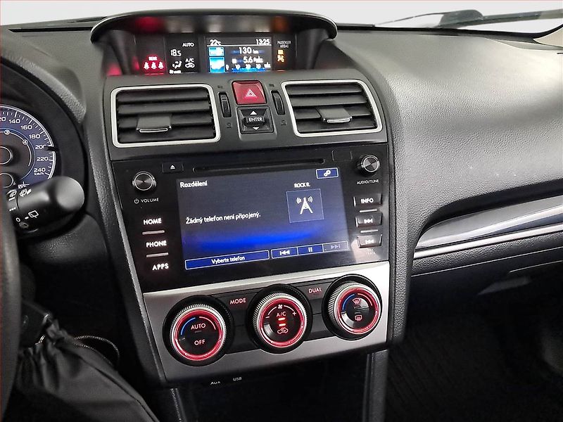 Subaru XV (2017) 2.0D, 4X4, Serv.kniha - fotka 12 z 20