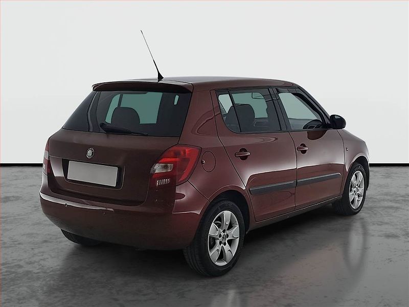 Škoda Fabia (2008) Ambition 1.2 12V, nová STK - fotka 5 z 21