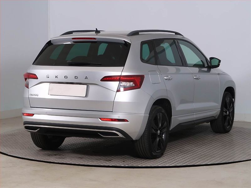 Škoda Karoq (2020) Sportline 1.5 TSI, ČR - fotka 5 z 26
