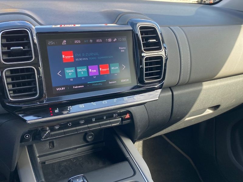 Citroën C5 Aircross (2021) 1,6 Plug-in Hybrid (133kW)Aut. - fotka 15 z 35