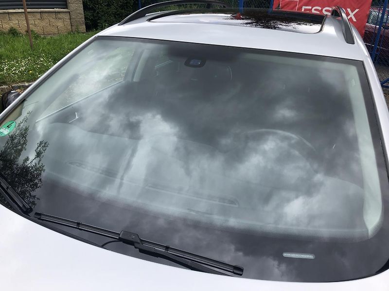 Volkswagen Golf (2011) 2,0TDi STYLE nez. rezervace - fotka 20 z 68
