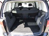 Volkswagen Touran (2015) 1.6TDi, Navi, AC - náhled 7