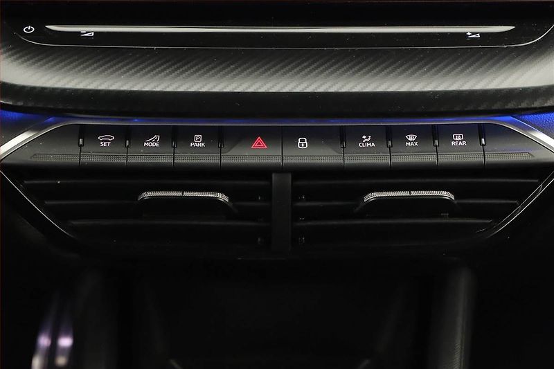 Škoda Octavia (2024) RS 2.0 TSI, RS, Navigace - fotka 19 z 20