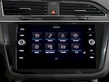 Volkswagen Tiguan (2021) R-LINE 2.0TSI 140KW 4x4 DSG - náhled 21
