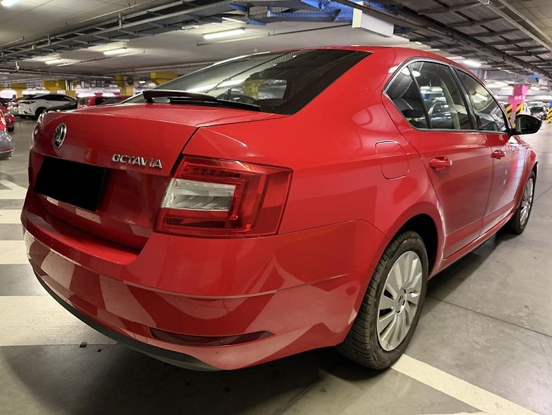 Škoda Octavia (2018) Škoda Octavia 1.6TDi Liftback  - fotka 4 z 8