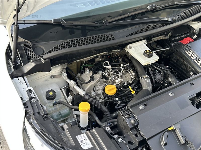 Renault Kangoo 1,3 TCe 102PS  Equilibre - fotka 44 z 51