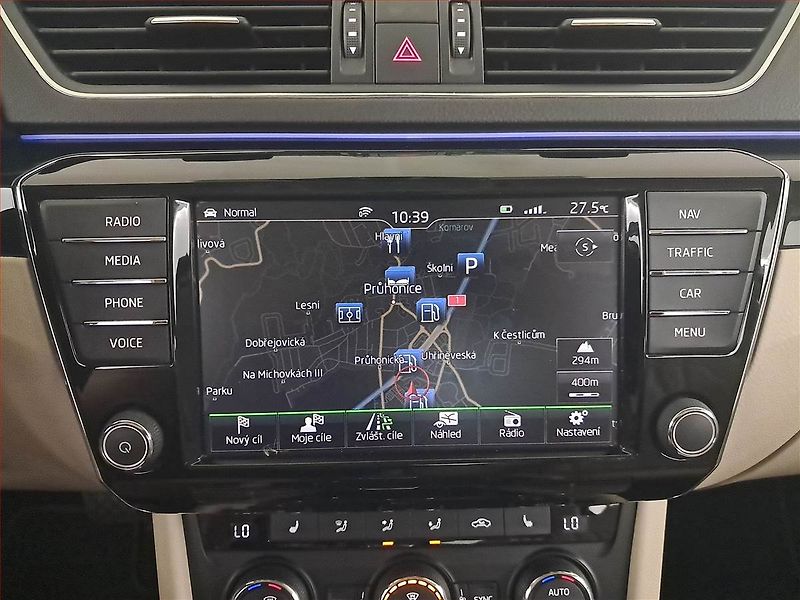 Škoda Superb (2015) Laurin&Klement 2.0 TDI - fotka 26 z 30