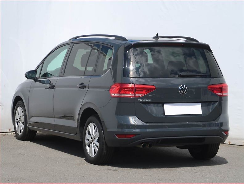 Volkswagen Touran (2020) Comfortline 2.0 TDI - fotka 4 z 21