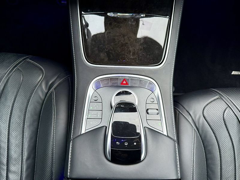 Mercedes-Benz Třídy S (2015) 500 4MATIC kupé - fotka 31 z 51