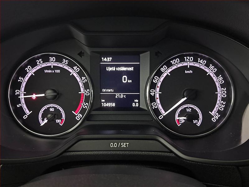Škoda Octavia (2019) Style 1.6 TDI, Tempomat - fotka 11 z 18