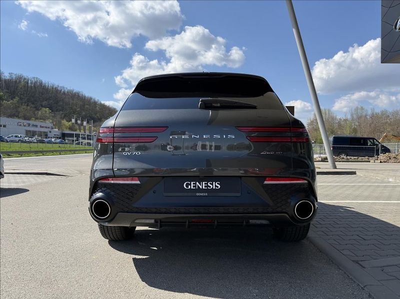 Genesis GV70 2,5 T AWD AT  Sport - fotka 6 z 22