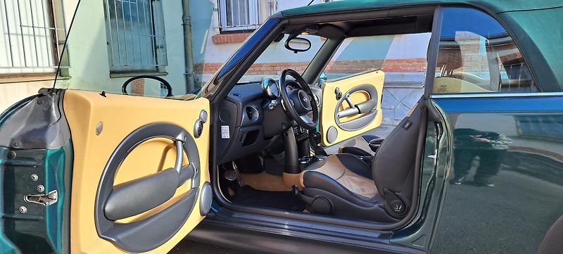 Mini Cooper (2006) - fotka 13 z 36
