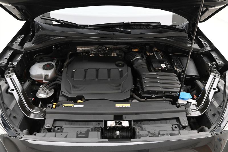 Seat Tarraco 2,0 FR TDI 147 kW DSG 4x4 Záru - fotka 9 z 32