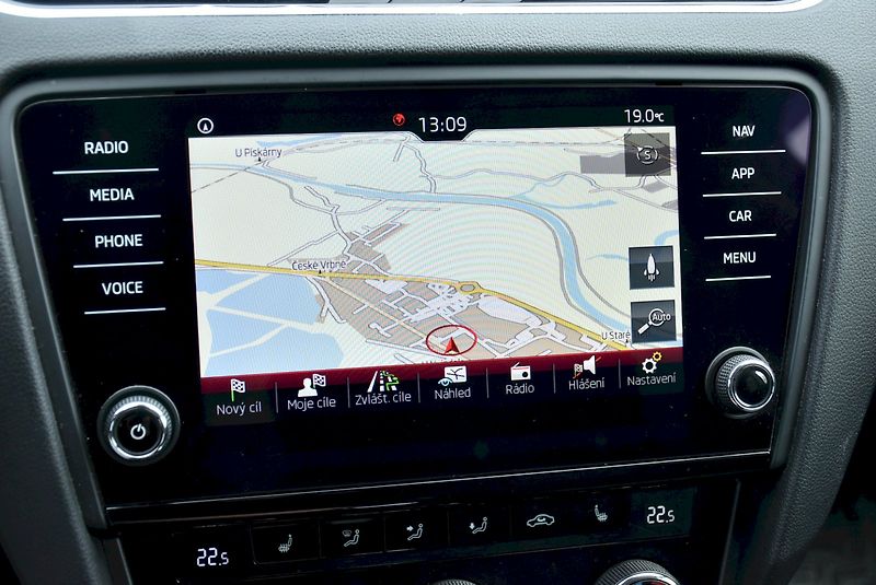 Škoda Octavia (2019) Combi Style 2.0 TDI 110kW DSG - fotka 22 z 34