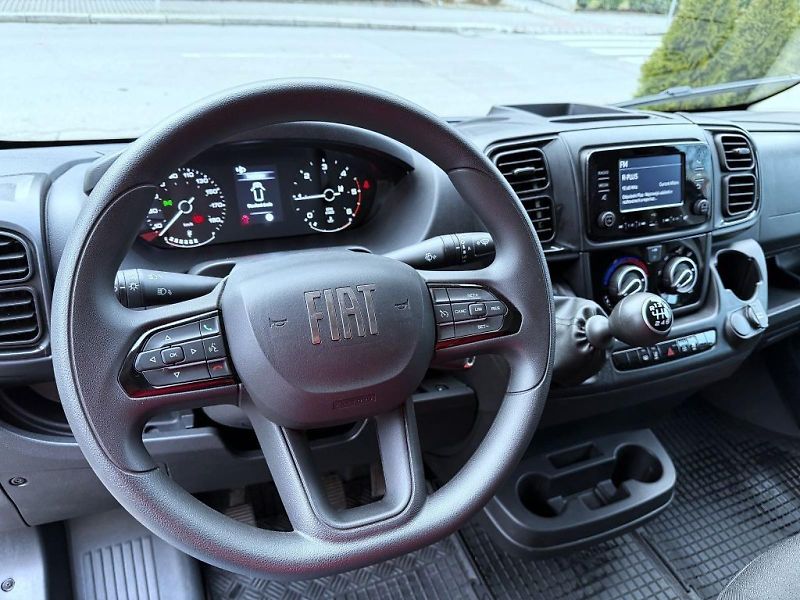 Fiat Ducato (2024) Maxi 35 2,2 MTJ 140k L4H2 Van - fotka 13 z 14