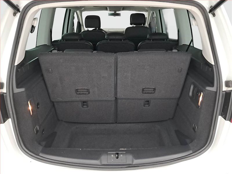 Volkswagen Sharan (2015) Highline 2.0 TDI - fotka 17 z 22