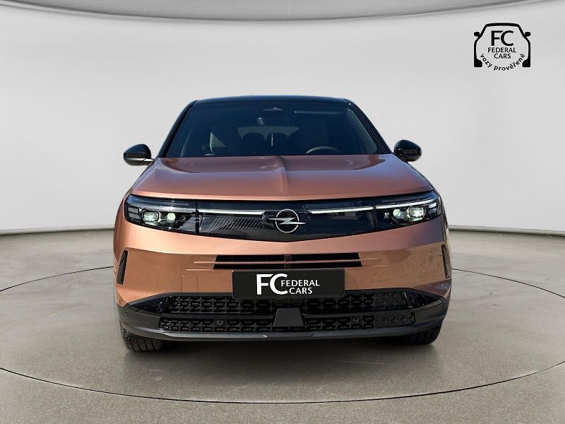 Opel Grandland Hybrid 1.2 Turbo 100kW GS DCT - fotka 8 z 34