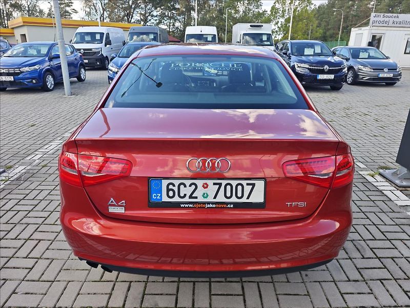 Audi A4 1,8 TFSI 125kW  Edition - fotka 5 z 21