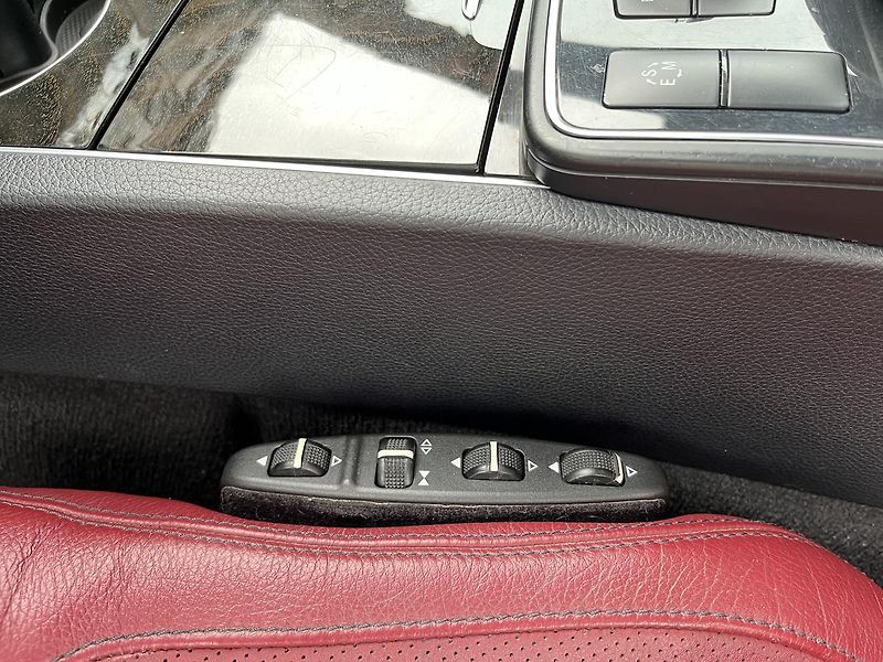 Mercedes-Benz Třídy E (2013) 350 i V6 AMG Styl paket (950) - fotka 16 z 39