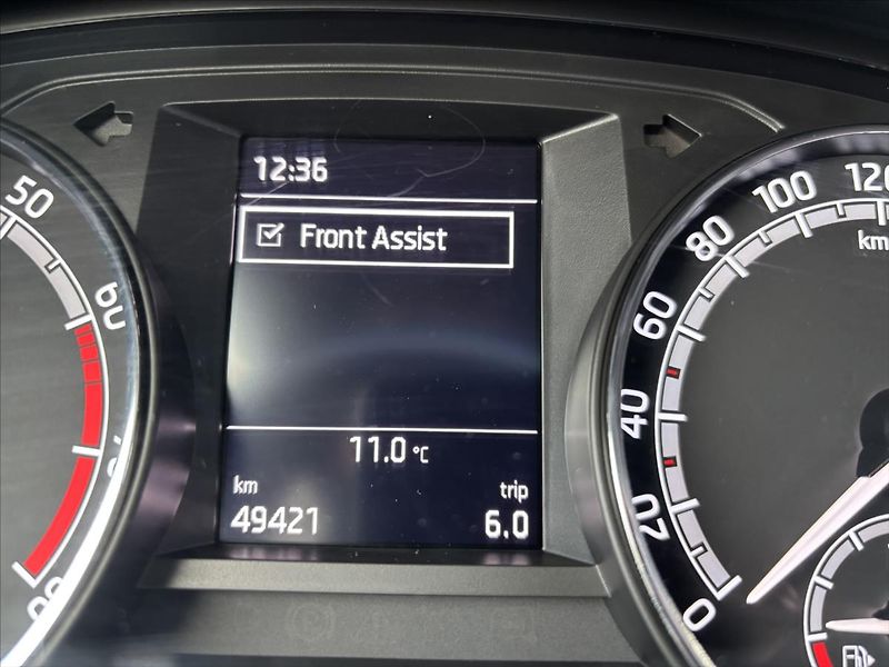 Škoda Fabia 1,0 TSi Style FULL LED CARPLAY - fotka 37 z 39