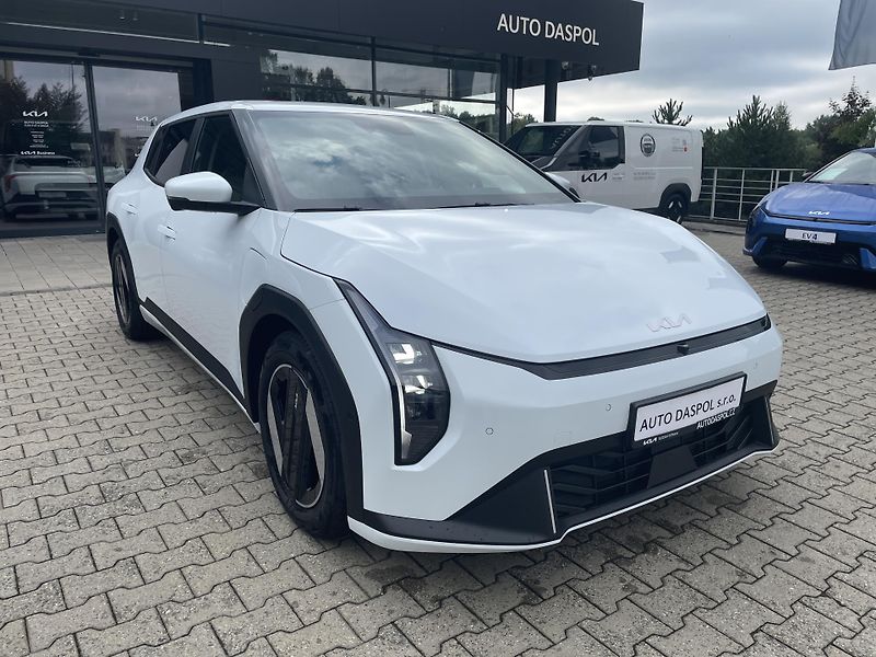 Kia EV4 (2026) 4x2 EARTH 150 KW + 58,3 KWH - fotografie inzerátu