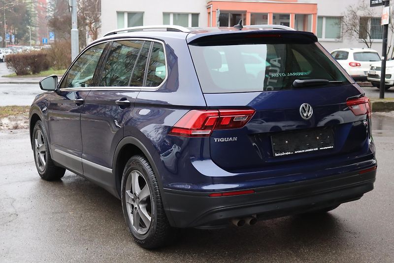 Volkswagen Tiguan 1.4TSI 110kW ČR 1 MAJITEL - fotka 13 z 50