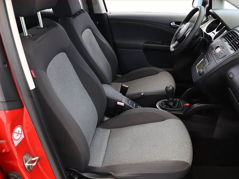 Seat Toledo (2007) 1.6, po STK, Klima - fotka 7 z 11