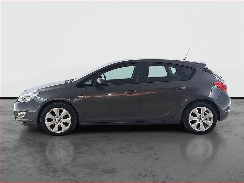 Opel Astra (2012) 1.6 16V, po STK, udržované - fotka 3 z 17