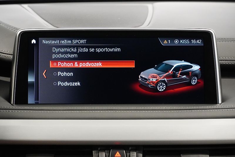 BMW X6 Xdrive40d,M-paket,1.MAJ,ČR,DPH - fotka 33 z 33