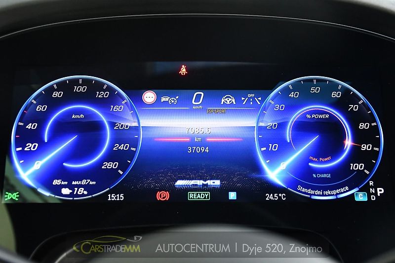 Mercedes-Benz EQE 43AMG HUD 1M PANORAMA - fotka 31 z 60