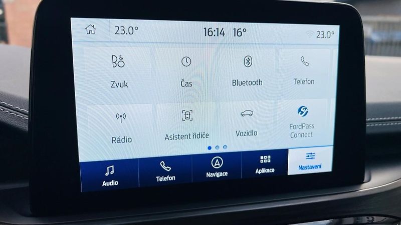 Ford Kuga (2022) 2.5i PHEV 165 kW Vignale AT - fotka 29 z 42