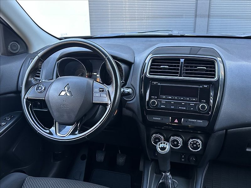 Mitsubishi ASX 1,6 117PS  Invite+ Audio - fotka 23 z 49