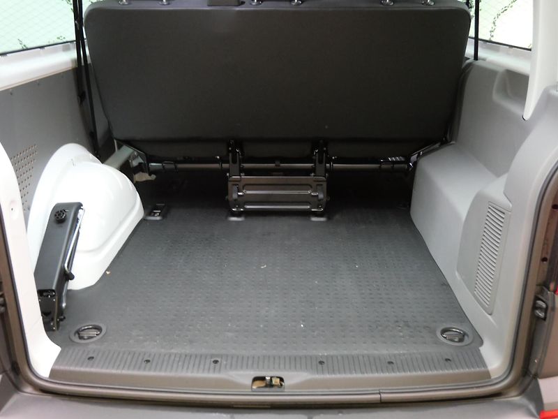 Volkswagen Transporter - fotka 25 z 26