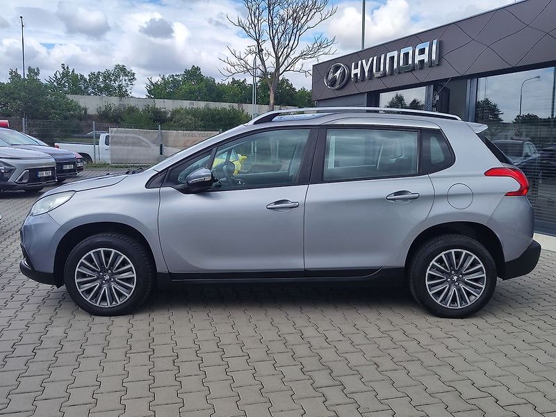Peugeot 2008 1.2 PureTech/60kW Active - fotka 8 z 32