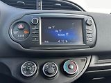 Toyota Yaris 1.5 VVT-i Active Trend - náhled 19