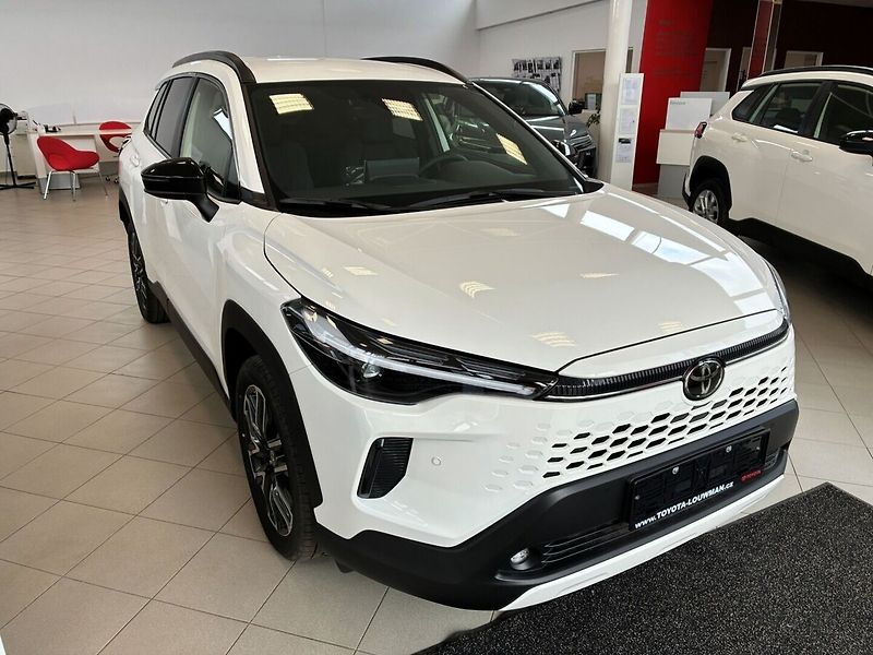 Toyota Corolla Cross Style 1,8 Hybrid + Zimní kompl - fotografie inzerátu