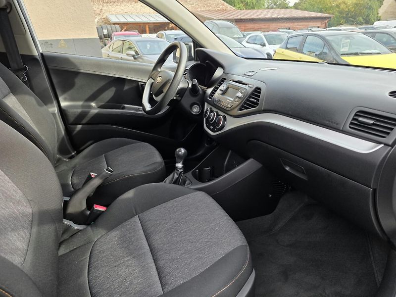 Kia Picanto 1.0-KLIMA-CENTRÁL-POSILOVAČ - fotka 4 z 13