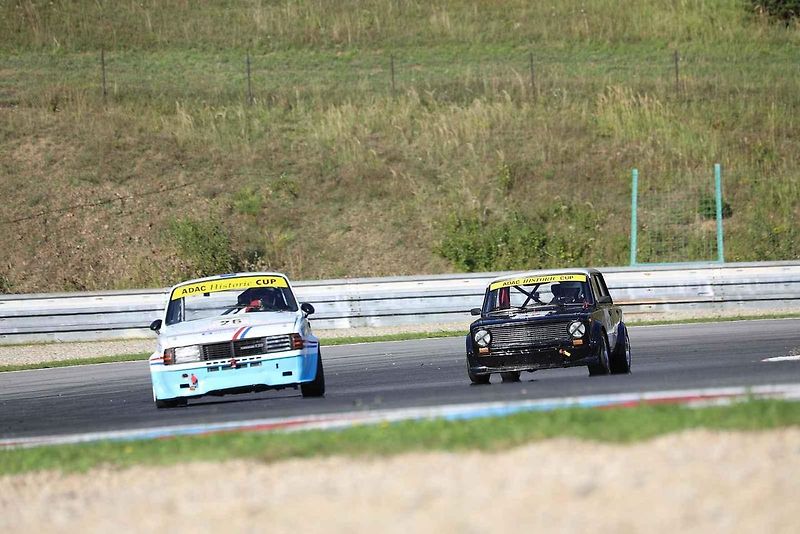 Druhý zářijový víkend patřil na Automotodromu Brno tradiční události Masaryk Racing Days.