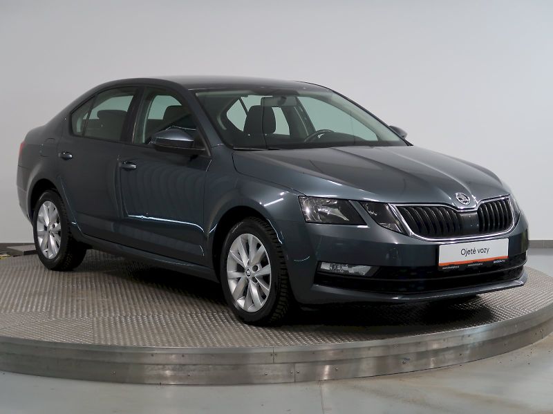 Škoda Octavia (2018) AMBITION 1.6TDI 85KW DSG - fotka 6 z 30