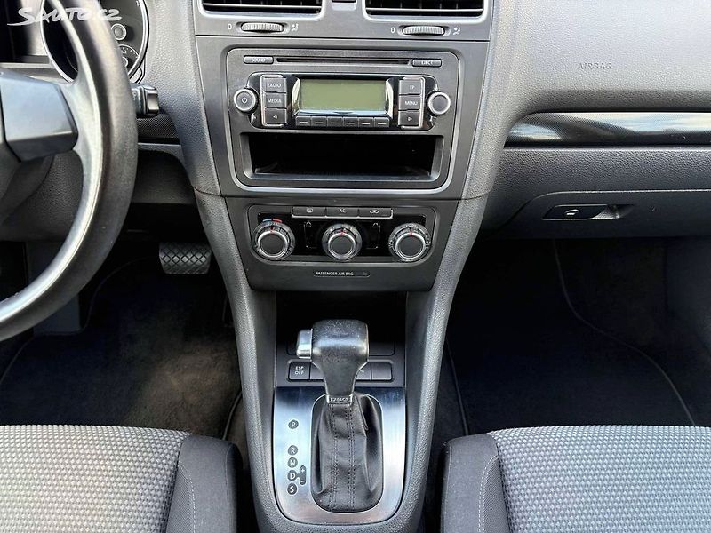 Volkswagen Golf (2009) 1.4 TSI 90 kW DSG,Servis,Stav - fotka 14 z 17