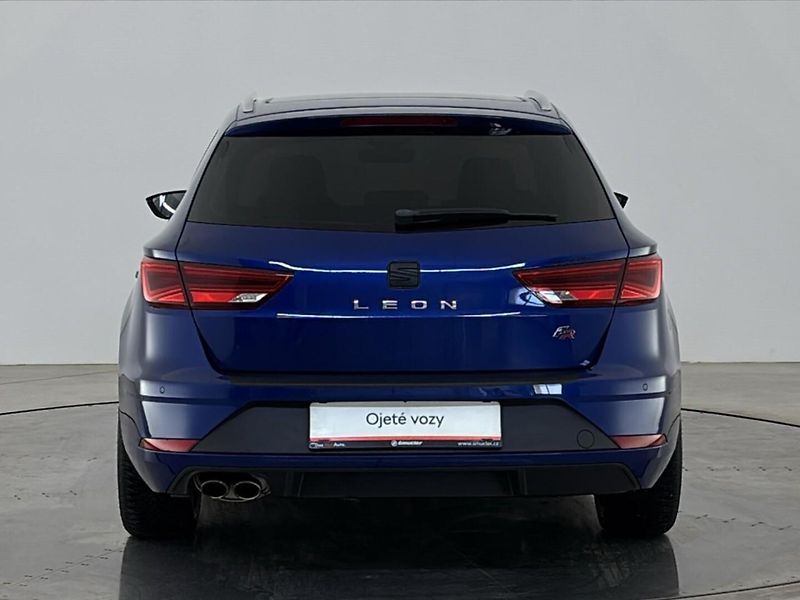 Seat Leon FR - fotka 17 z 29