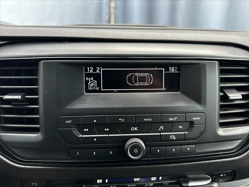 Toyota ProAce 2,0 2.0D-4D 110kW 9 MÍSTNÉ-CZ! - fotka 26 z 33