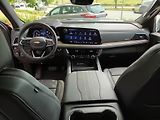 Chevrolet Suburban (2026) High Country 2026,AWD,kola 24