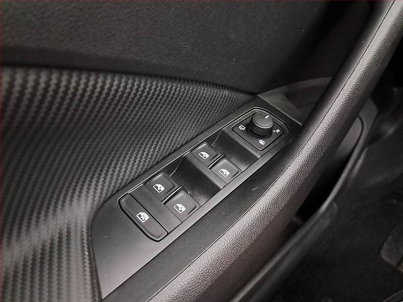 Škoda Scala (2025) 1.5 TSI, Monte Carlo - fotka 22 z 23