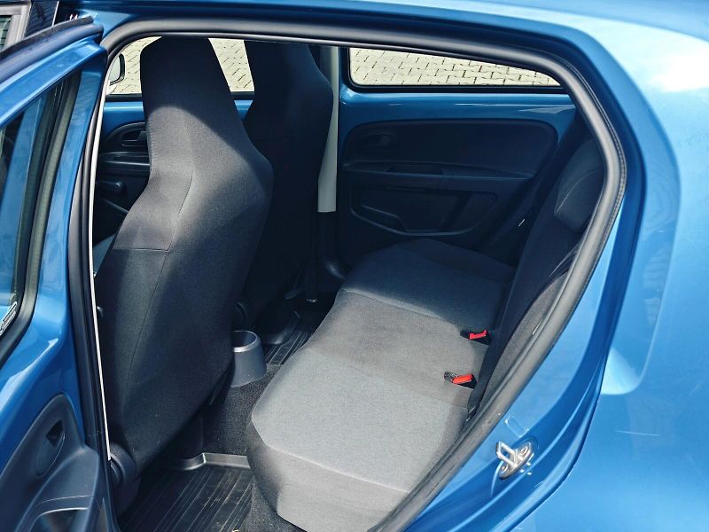 Škoda Citigo (2017) 1,0 MPI 44 kW, Active - fotka 13 z 29