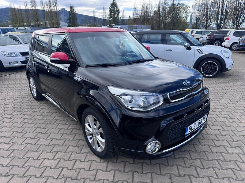 Kia Soul (2015) 1,6 CRDI 16 V 94 KW TAŽNÉ - fotka 8 z 47
