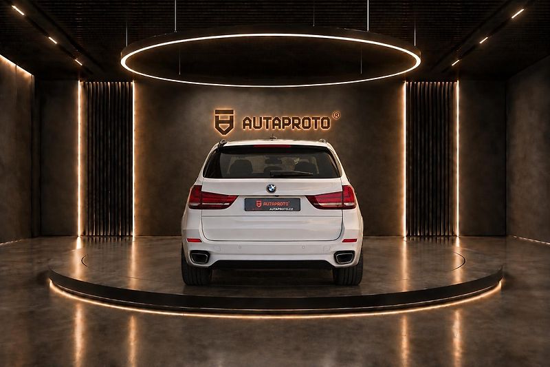BMW X5 (2017) xDrive25d-Mpaket-KAMERA-Tažné - fotka 5 z 14