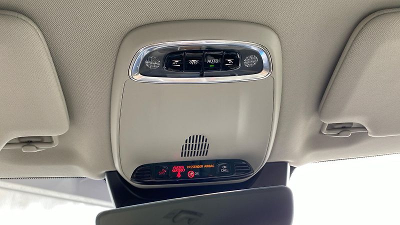 Volvo XC90 MOMENTUM PRO, B5 AWD, 184+10 k - fotka 28 z 30
