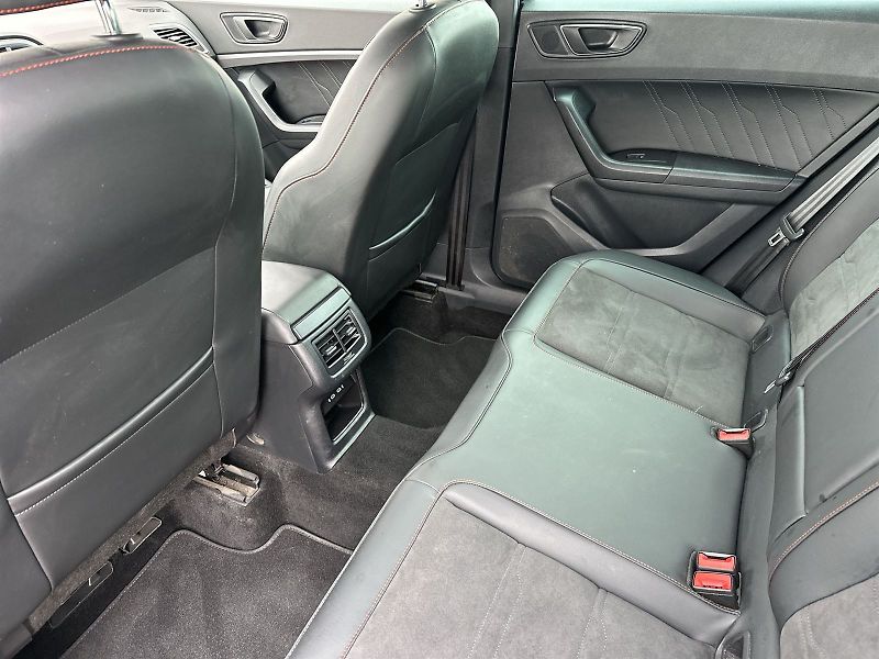 Seat Ateca (2023) 1.5 TSI DSG FR - fotka 8 z 33