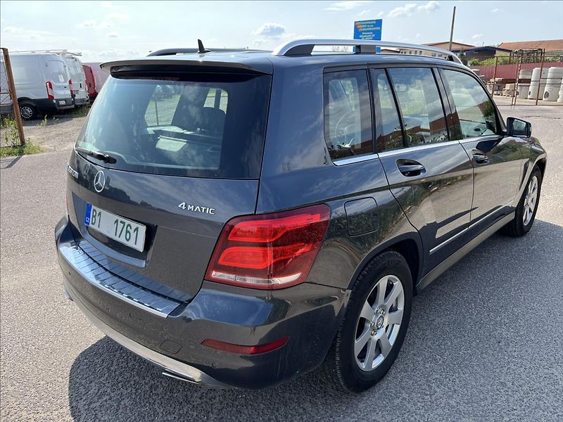 Mercedes-Benz GLK 3.0 350CDi 195KW 4MATIC SERVIS - fotka 6 z 41